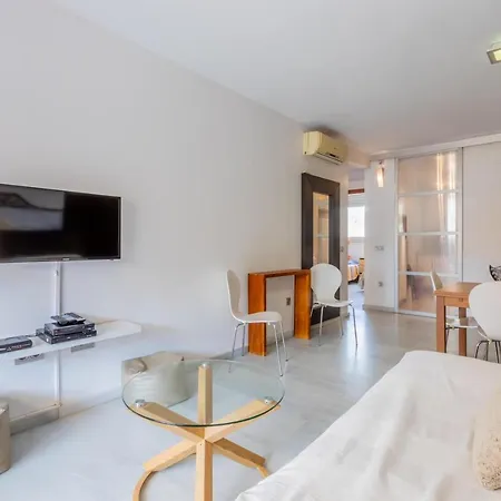 Denia Modern Beach Apartment *